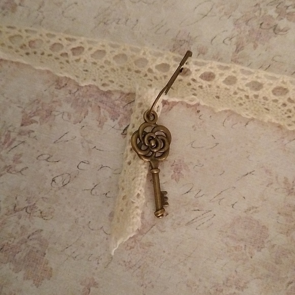 ⚜️ Vintage Inspired Handmade Notebook - Picture 2 of 10